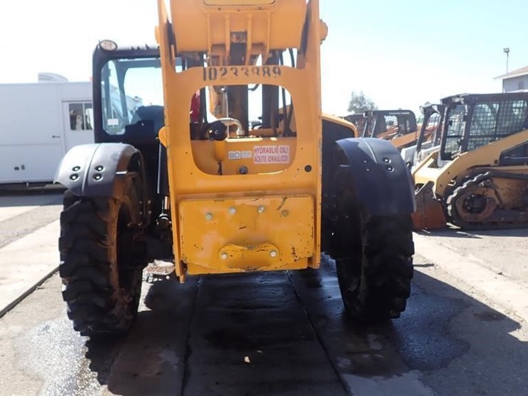 2018-jcb-509-42-image-13