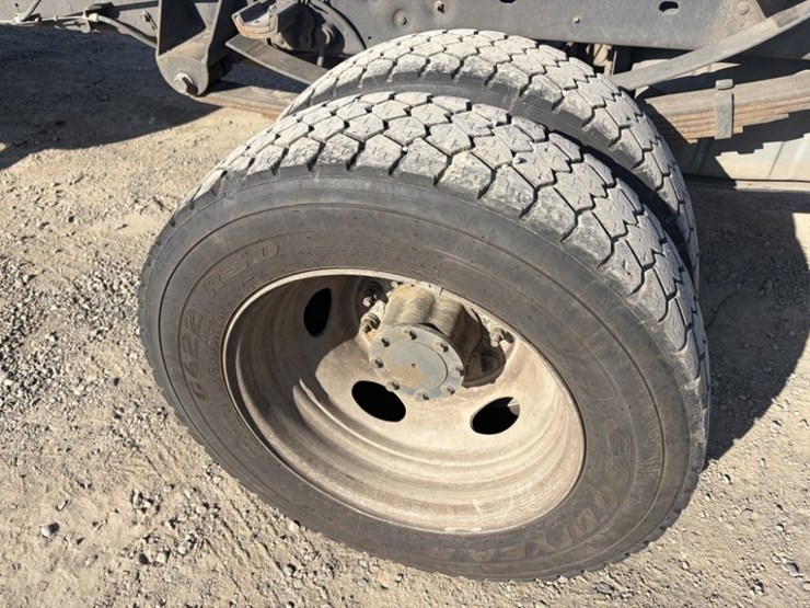 2008-ford-f450-xl-sd-image-30