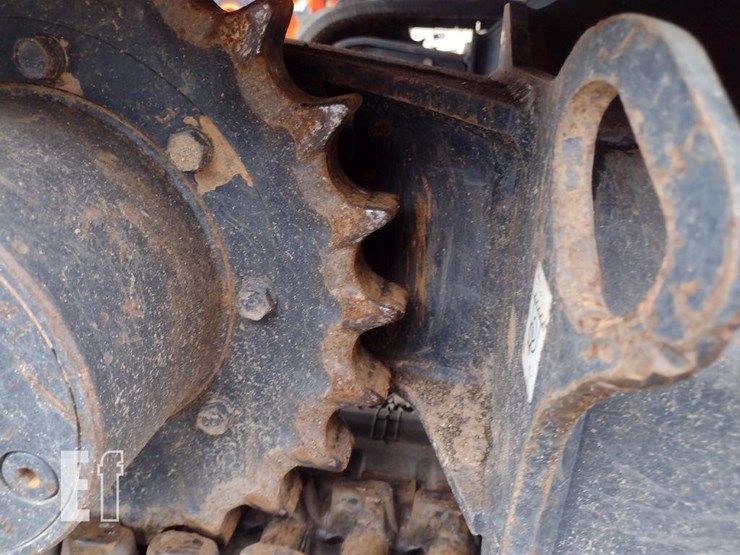 2016-kubota-kx040-4-image-27