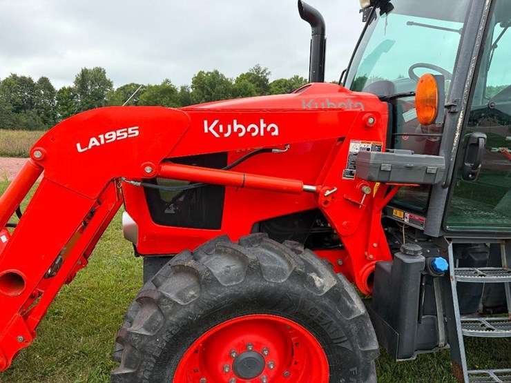 kubota-m6-111-image-23