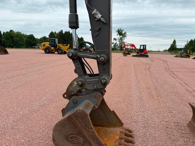 volvo-ecr145el-image-35