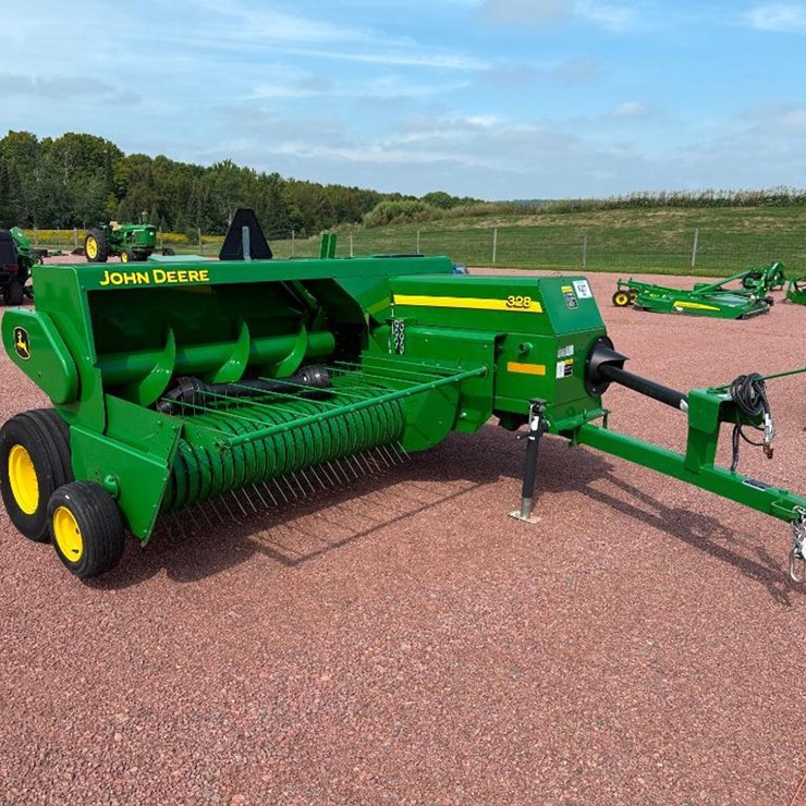 2022 JOHN DEERE 328