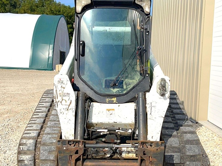 2019-bobcat-t870-image-8