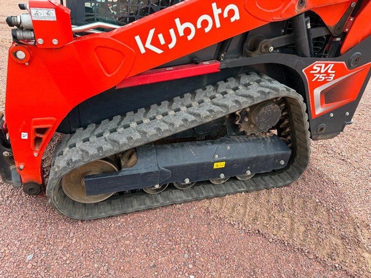 2024-kubota-svl75-3-image-7