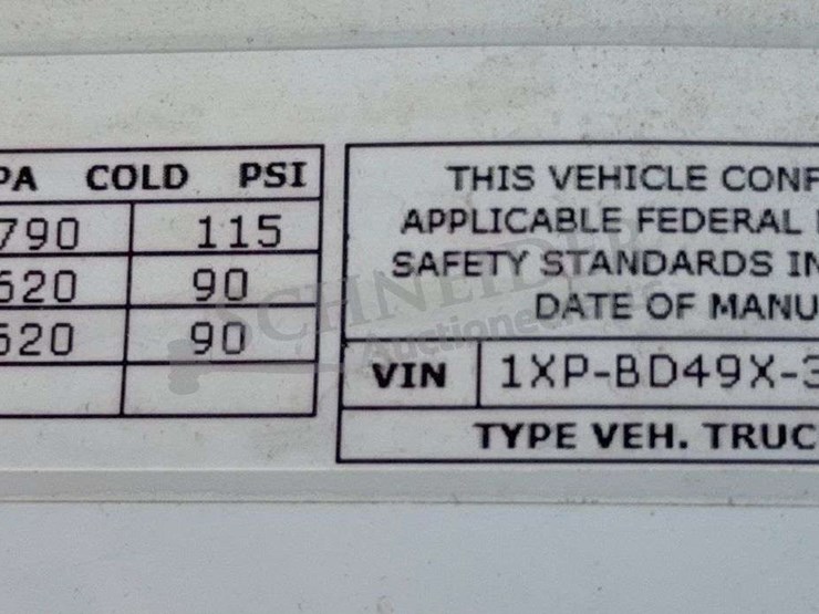 2020-peterbilt-579-image-67
