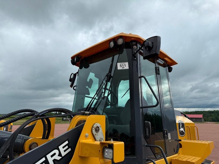 2019-deere-544l-image-19