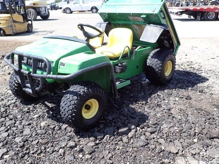 2012-john-deere-gator-image-1