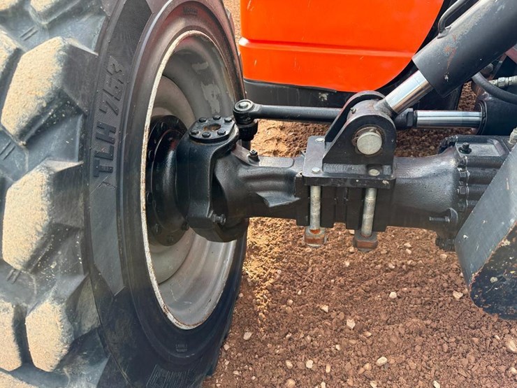 2014-jlg-g6-42a-image-15