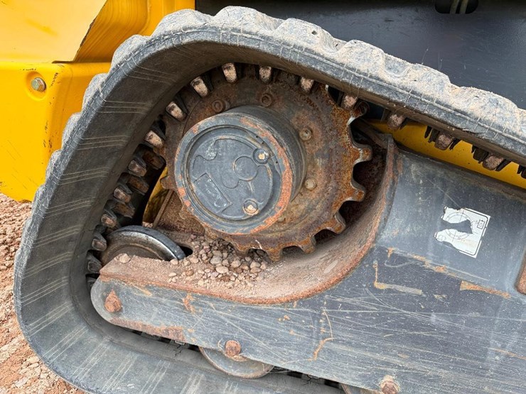 new-holland-c238-image-20