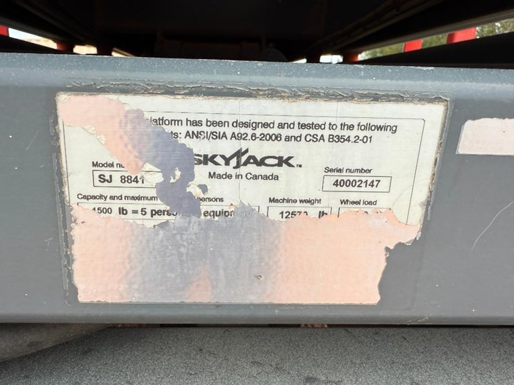 2017-skyjack-sj8841rt-image-37