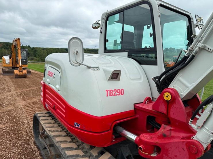 takeuchi-tb290-image-20