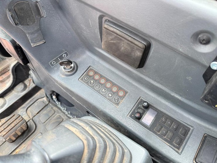 case-cx60c-image-52