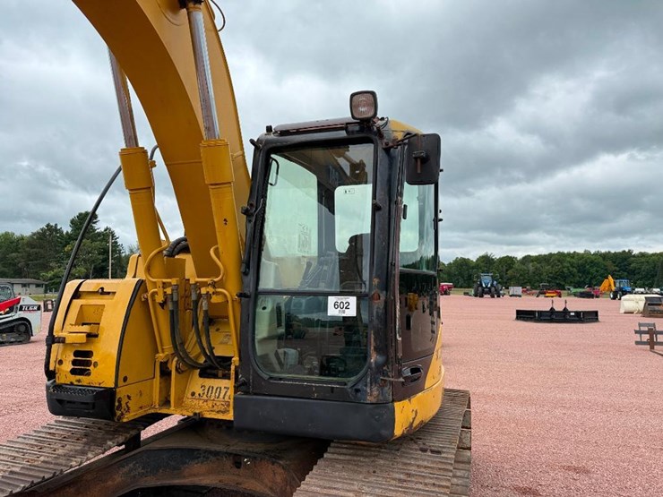 2004-caterpillar-314c-image-24