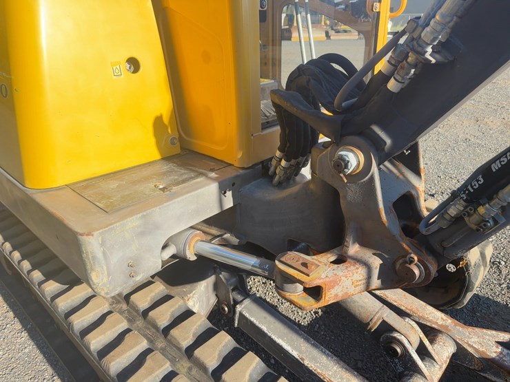 2003-volvo-ec35-image-18