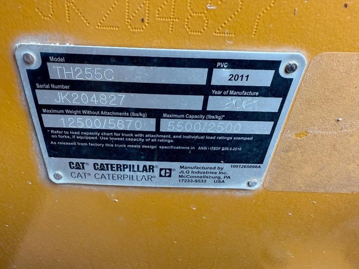 2021-caterpillar-th255c-image-54