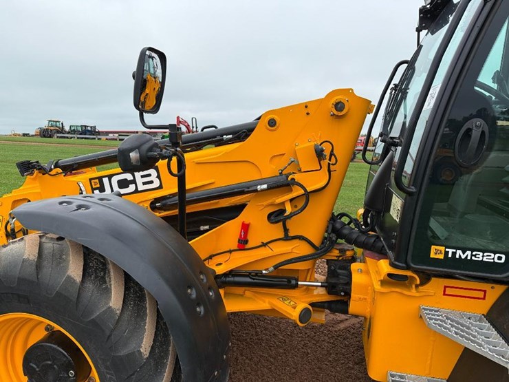jcb-tm320-image-28