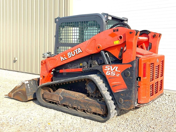 2019-kubota-svl65-2-image-6