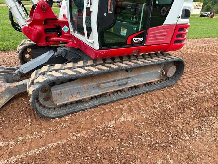 takeuchi-tb290-image-7