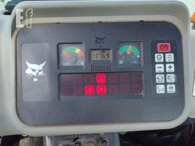 2006-bobcat-toolcat-5600-image-7