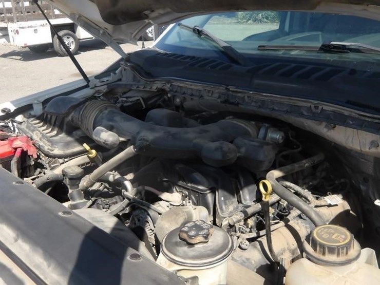 2017-ford-f550-image-9