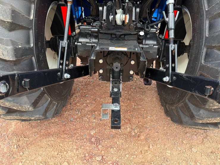 new-holland-workmaster-35-image-26