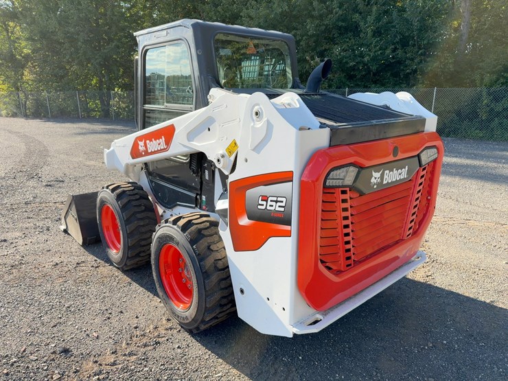 2021-bobcat-s62-image-3