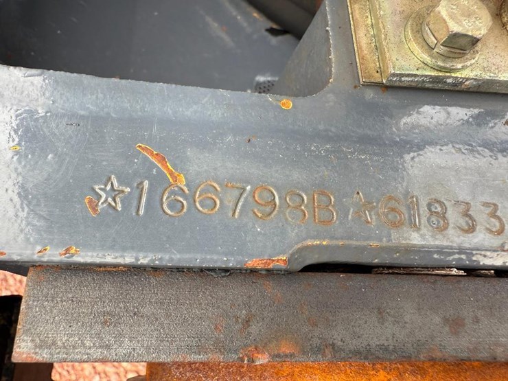 new-holland-ts110-image-69
