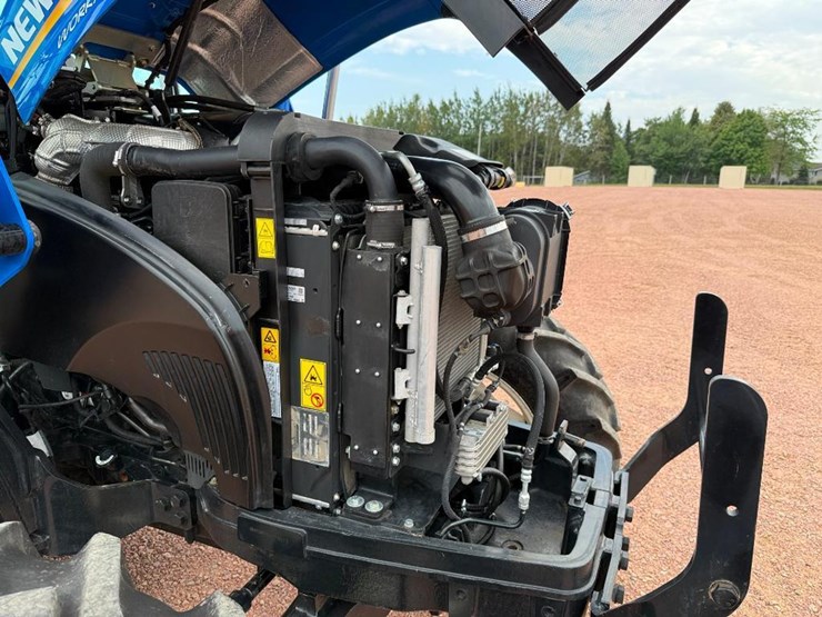 new-holland-workmaster-95-image-67
