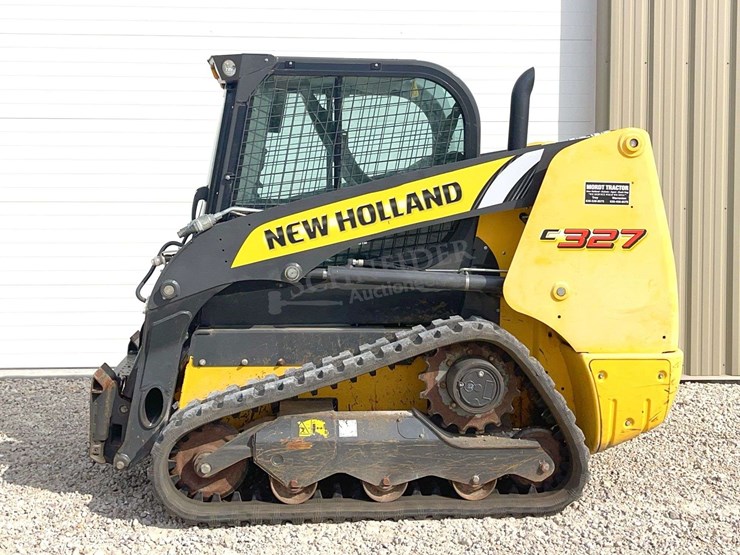 2021-new-holland-c327-image-4