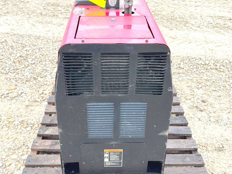 lincoln-ranger-250-gxt-welder-generator-image-4