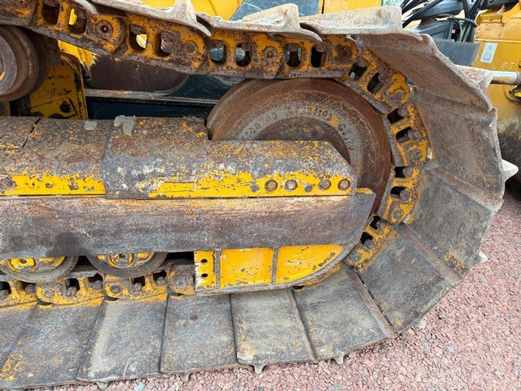deere-700k-lgp-image-25