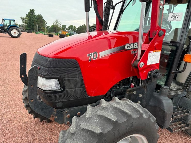 case-ih-farmall-70-image-53