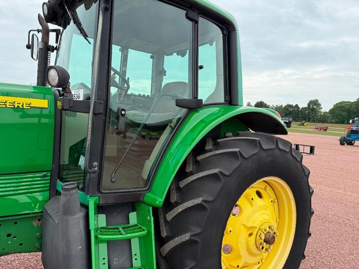 john-deere-7220-image-16