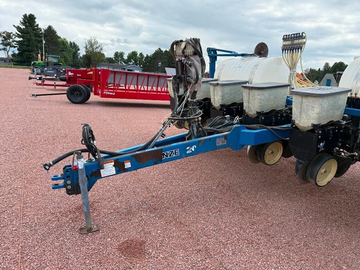 1999-kinze-2000-image-10