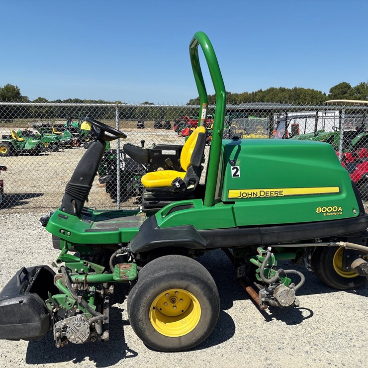 JOHN DEERE 8000A