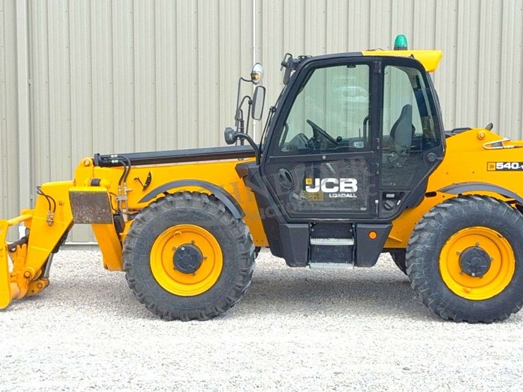 2019-jcb-540-140-image-8