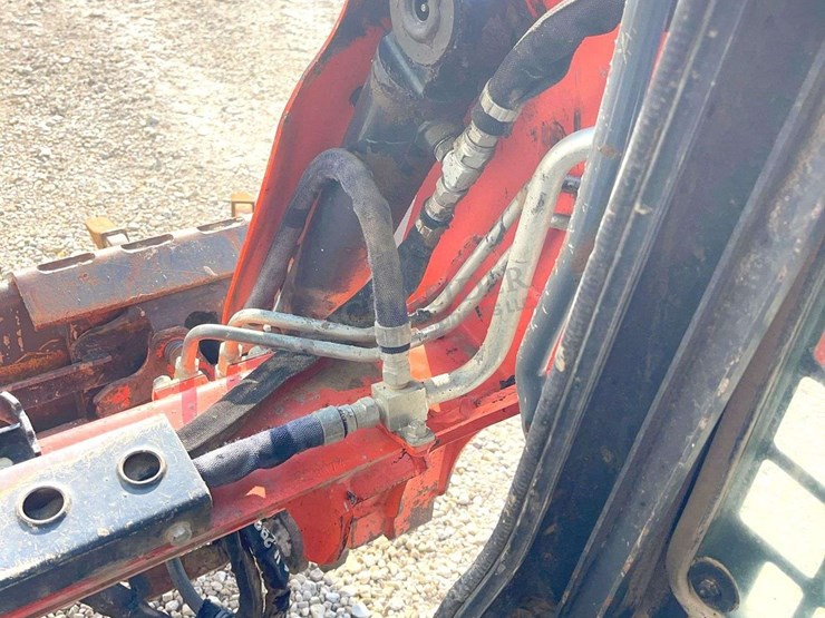 2019-kubota-svl65-2-image-33