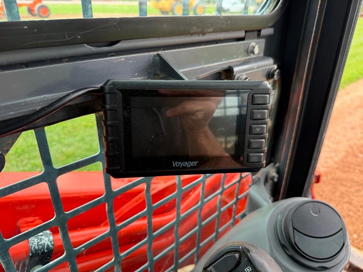 kubota-svl97-2-image-37