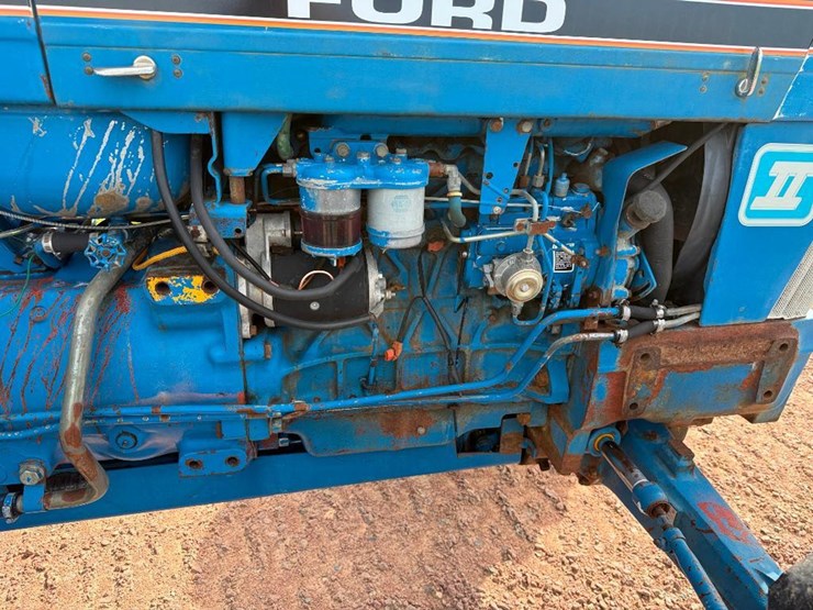 ford-7610-ii-image-25