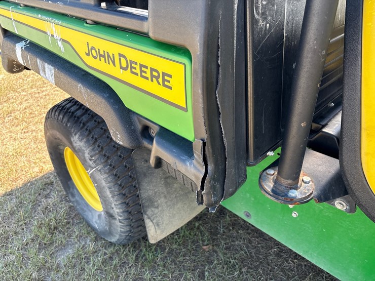 john-deere-gator-image-9