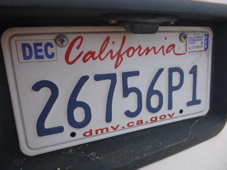 2014-chevrolet-express-2500-image-18