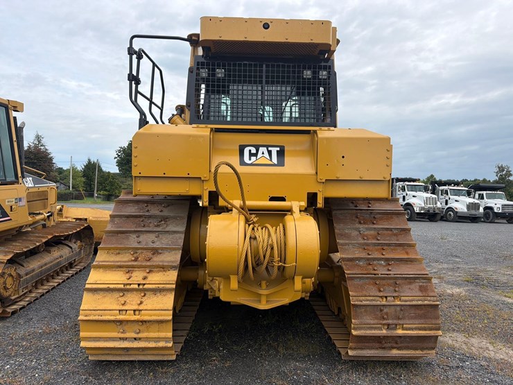caterpillar-d6t-lgp-image-7