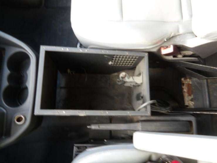 2017-ford-transit-image-21