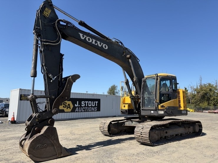 2012-volvo-ecr235dl-image-1