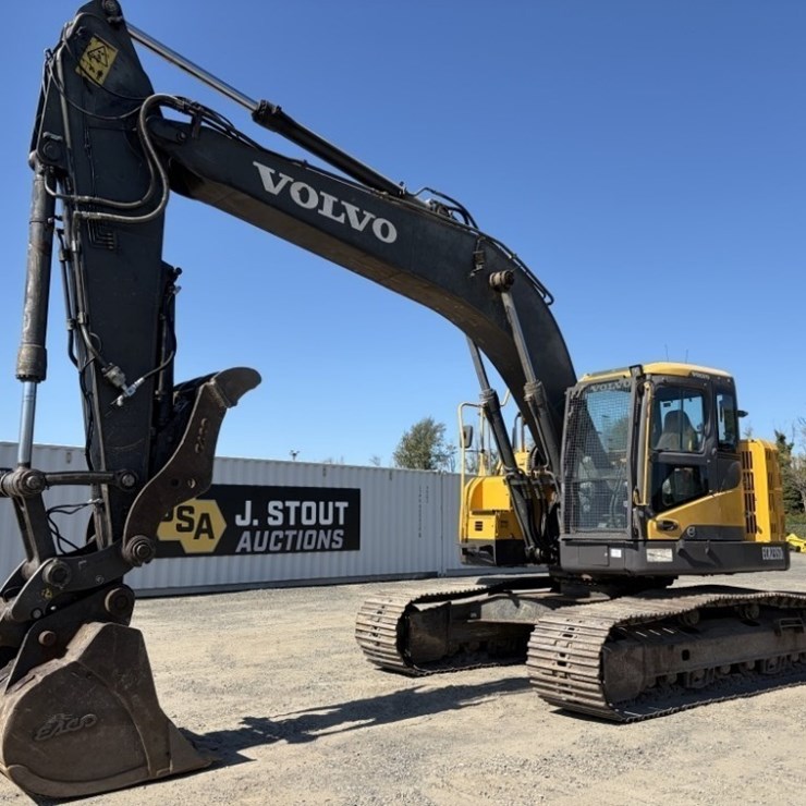 2012 VOLVO ECR235DL