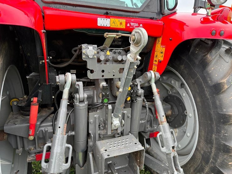 massey-ferguson-6480-image-51