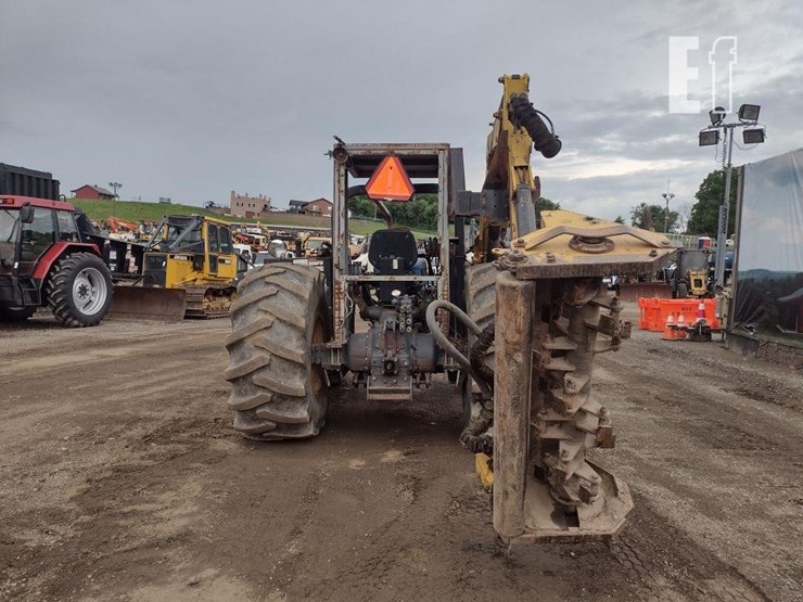 2002-new-holland-7610s-image-4