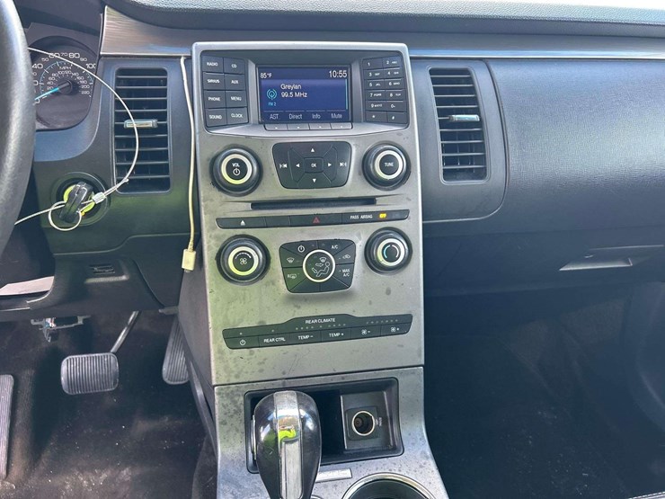 2016-ford-flex-image-18