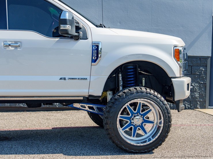 2017-ford-f250-image-15