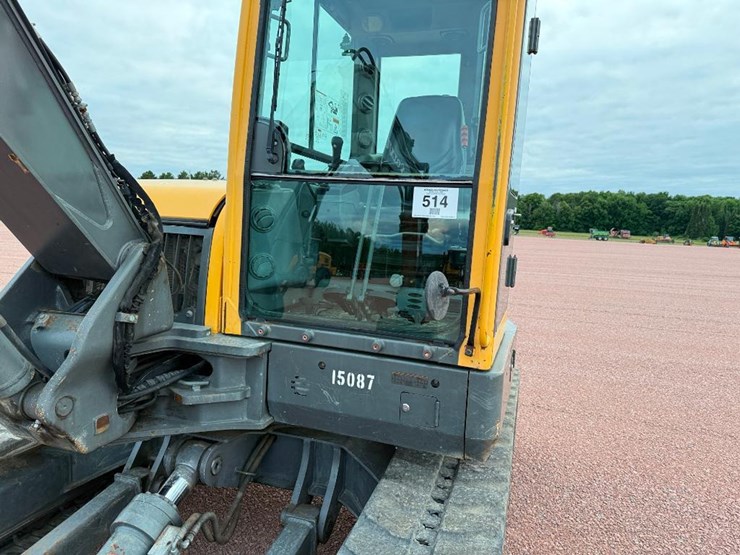 volvo-ecr88-image-26